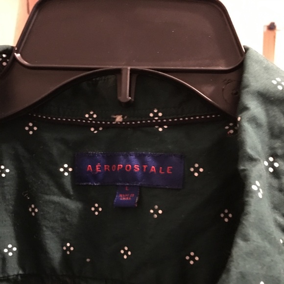 Young men’s button down - Picture 2 of 2